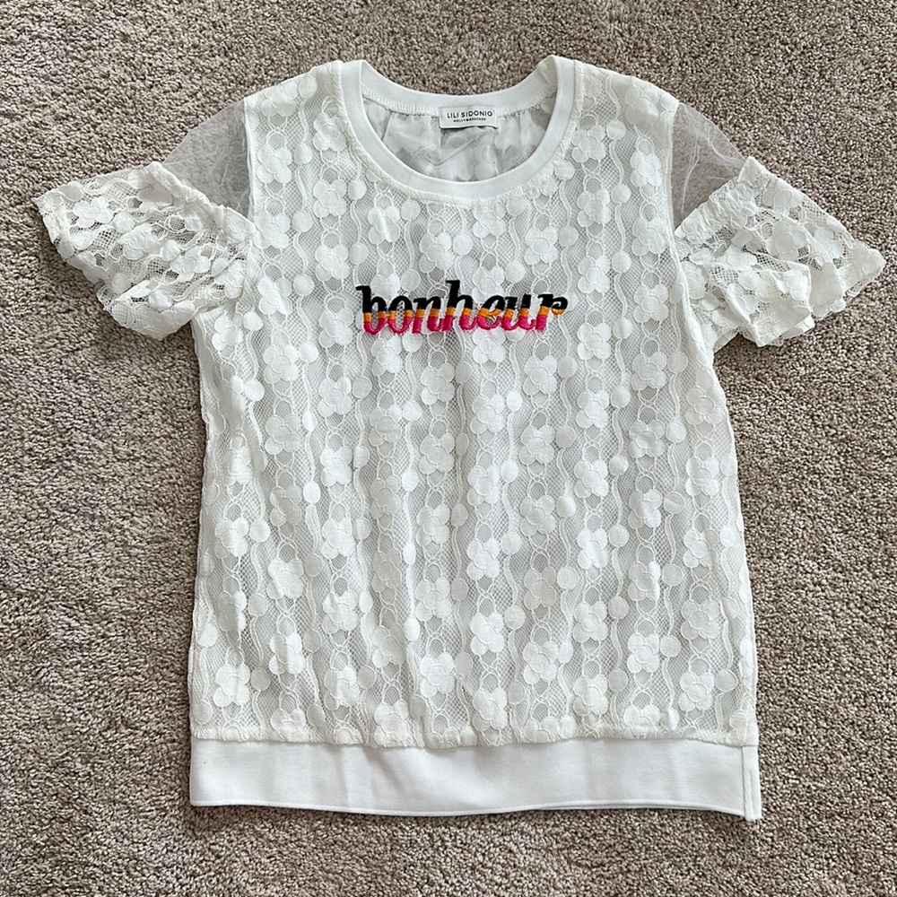 LILI SIDONIO by Molly Bracken Bonheur Happiness sheer Lace Top Women’s Sm